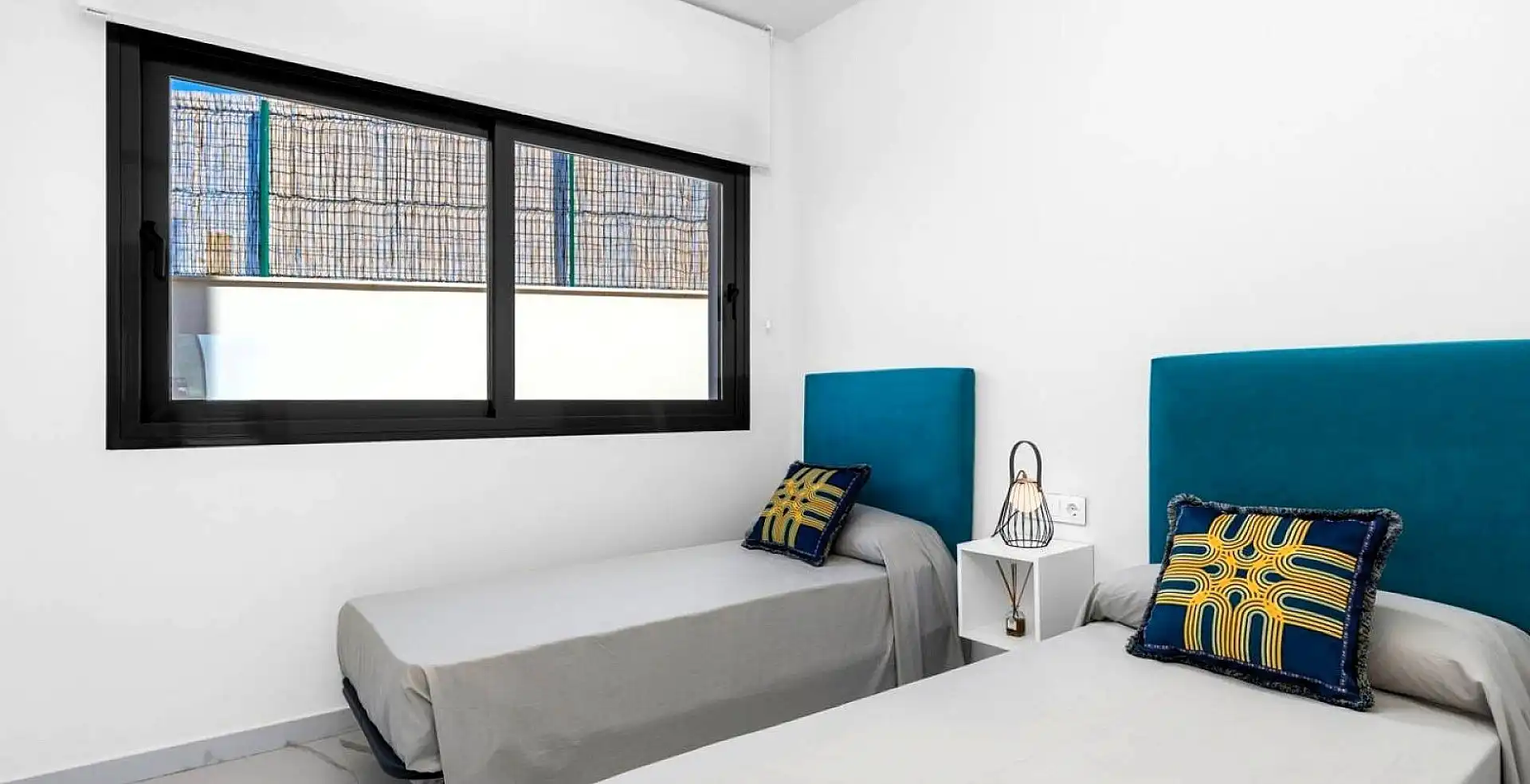 Bedroom of Houses for sale in San Miguel de Salinas
