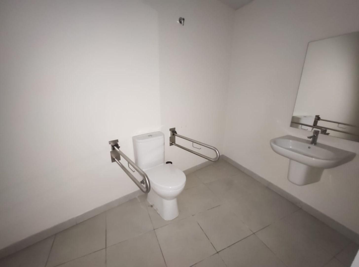 Local en venta en Plaza DE LA CONSTITUCION, Centro