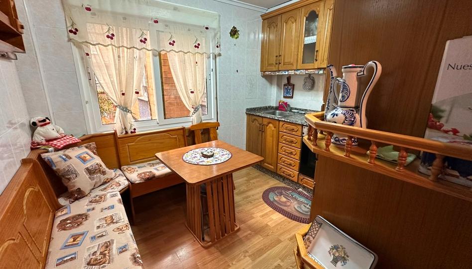 Foto 1 de Pis en venda a Calle de Badajoz, Pumarín, Asturias