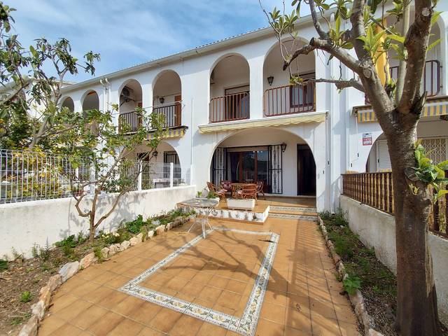 Casa adosada en Venta en Carrer de l'Esturió en Coma-ruga platja