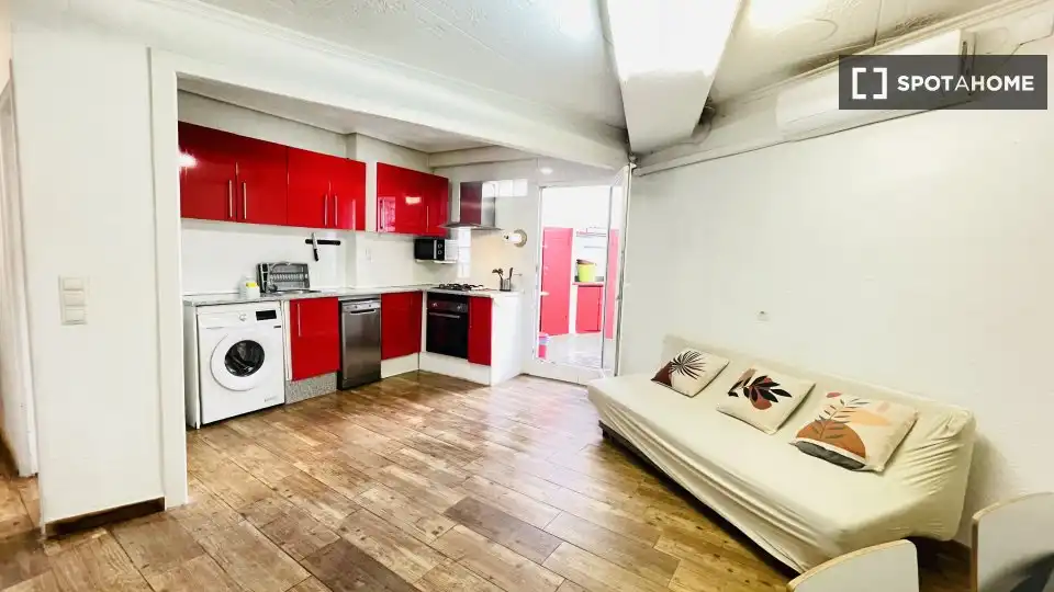 Kitchen of Flat for rent in Valencia  with Air Conditioner, Heating and Furnished