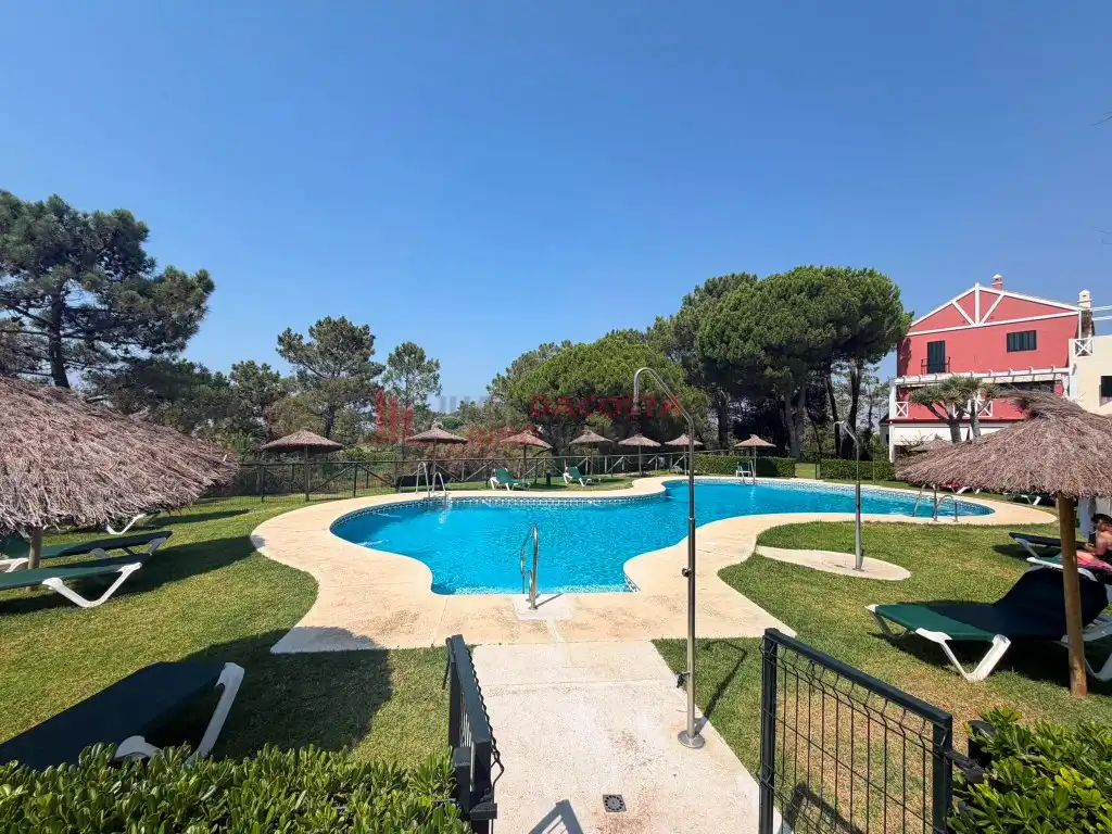 Piscina de Planta baja en venta en Islantilla