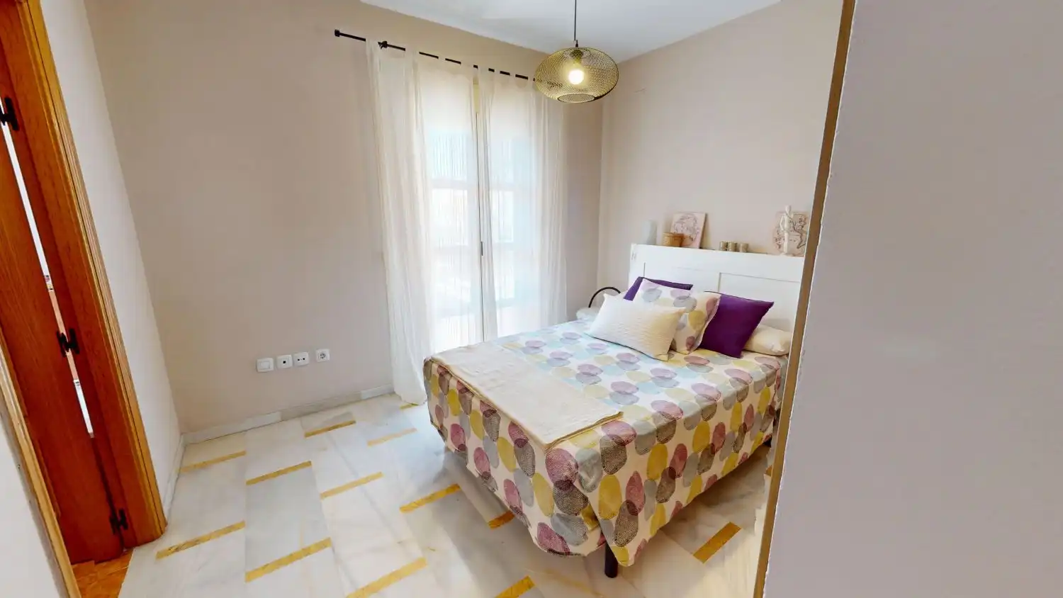 Habitación de Casa o chalet en venta en Alcalá de Guadaira con Terraza