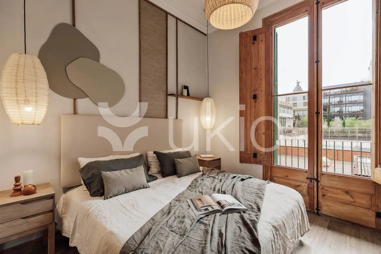 Apartamento con terraza en alquiler en Carrer de Pau Claris, imagen 17