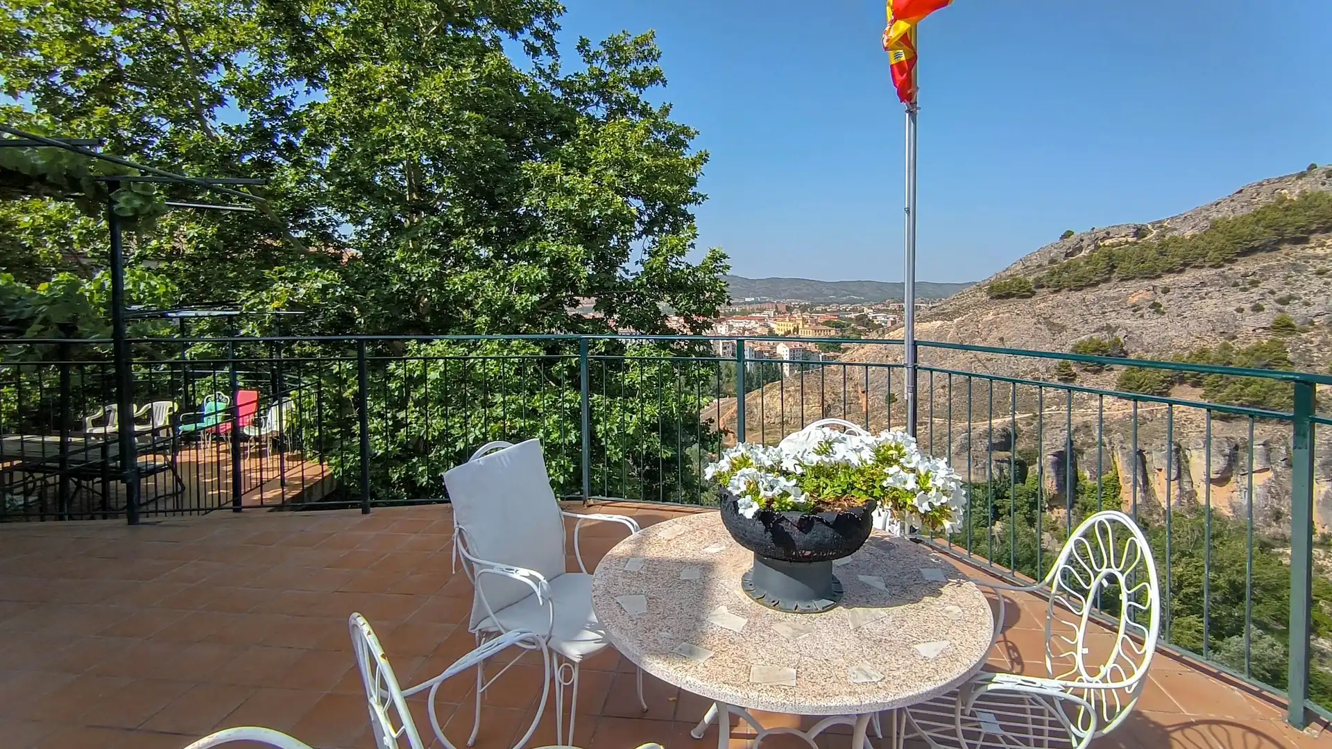 Terraza de Casa o chalet en venta en Cuenca con Aire acondicionado, Calefacción y Jardín privado