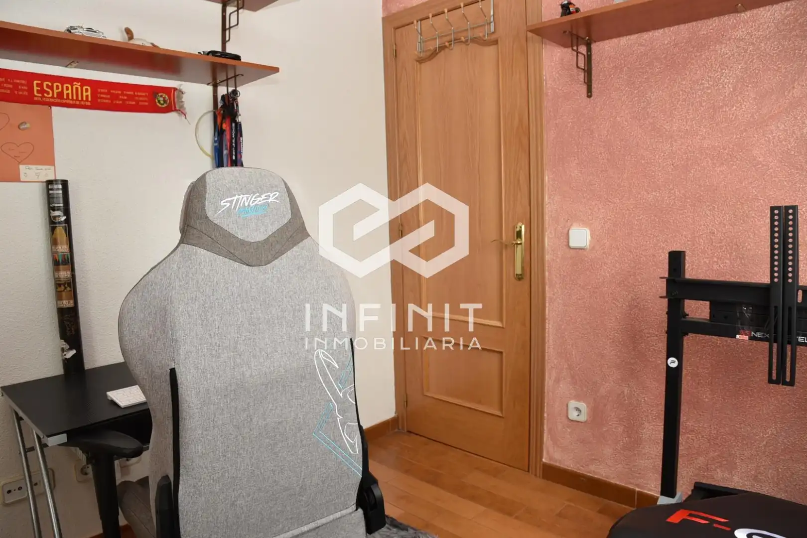 Flat for sale in Val