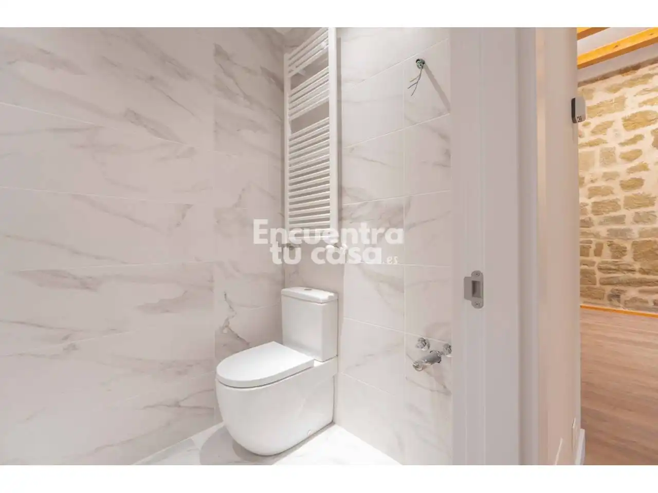 Badezimmer von Wohnung zum Verkauf in Labastida / Bastida mit Heizung, Abstellraum und Alarm