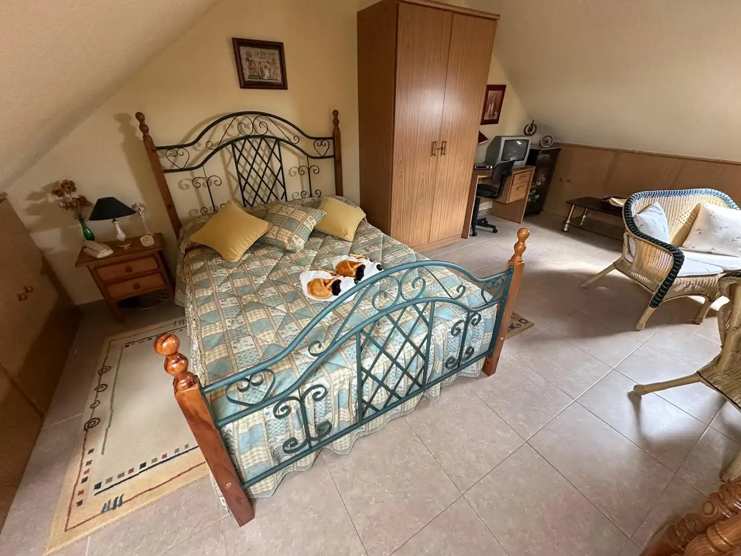Dormitori de Casa adosada en venda en Parla amb Aire condicionat, Calefacció i Jardí privat