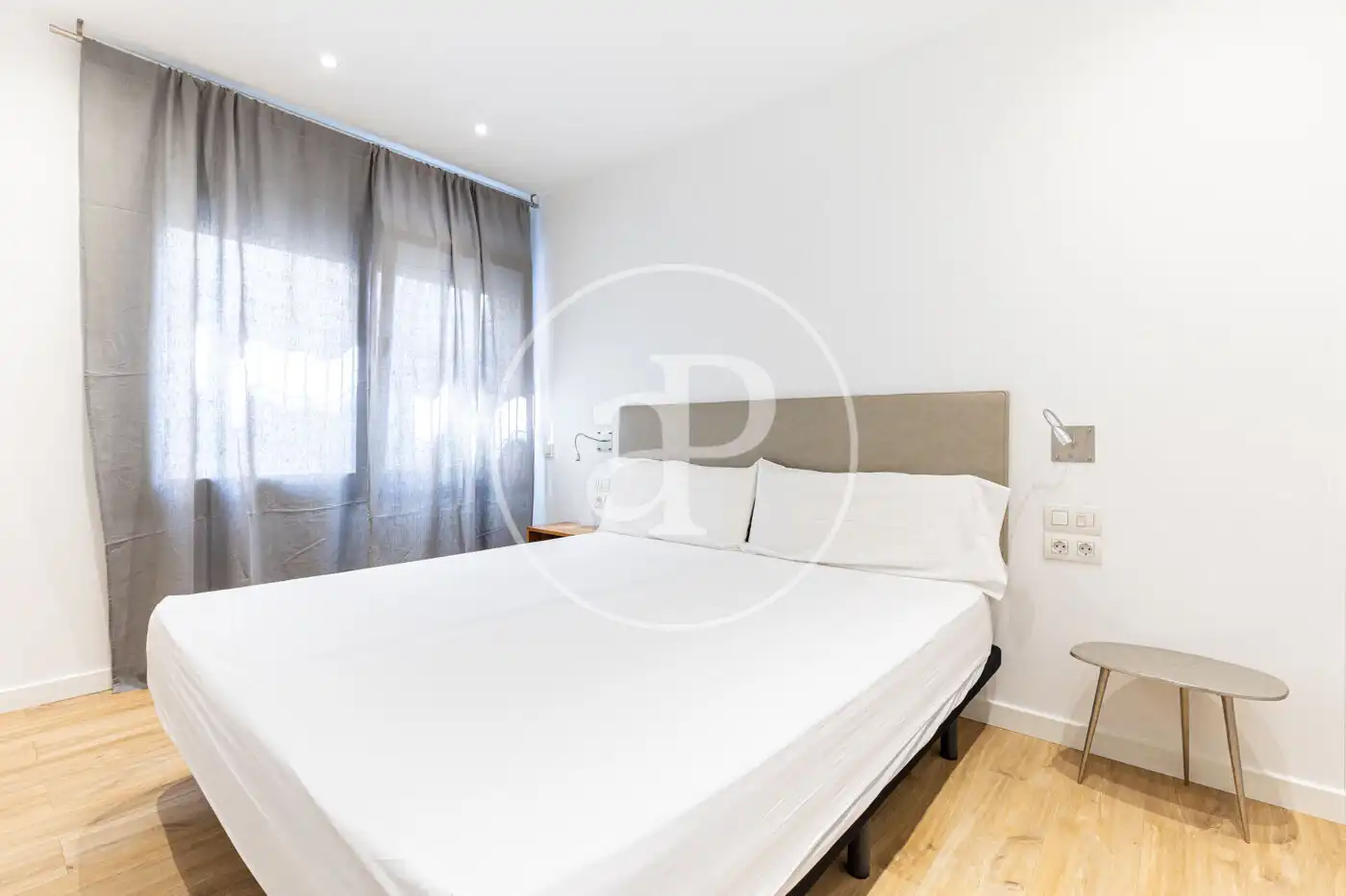 Schlafzimmer von Wohnung zur Miete in Rubí mit Klimaanlage, Heizung und Möbliert