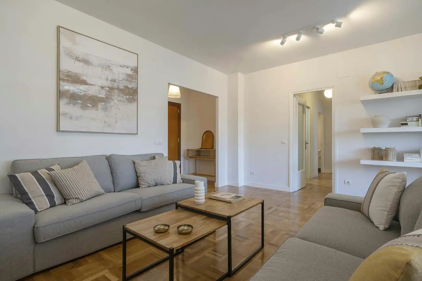 Living room of Flat for rent in Madrid