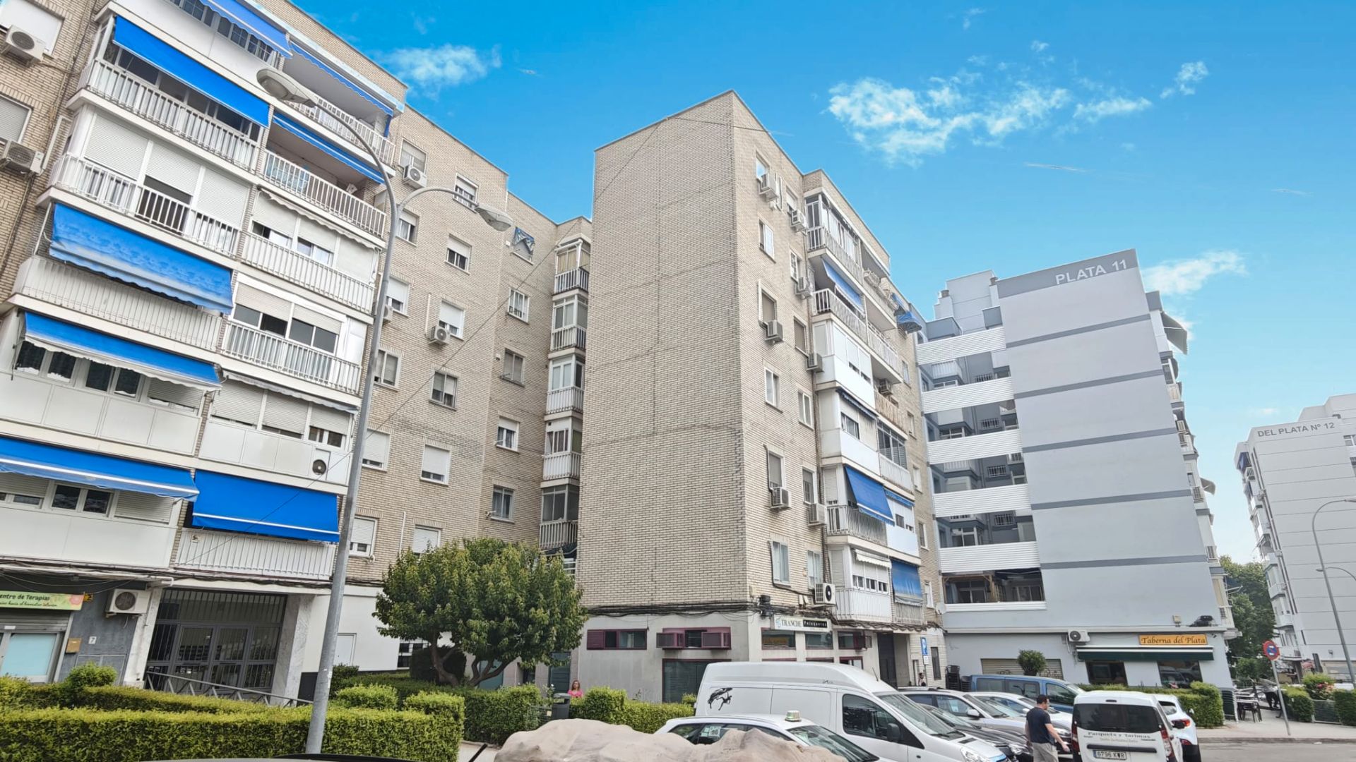 Vista exterior de Pis en venda en Fuenlabrada amb Aire condicionat, Calefacció i Moblat