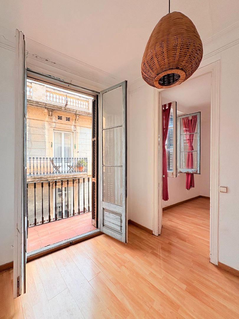 Piso en venta en Carrer de Milà i Fontanals, Vila de Gràcia, Gràcia