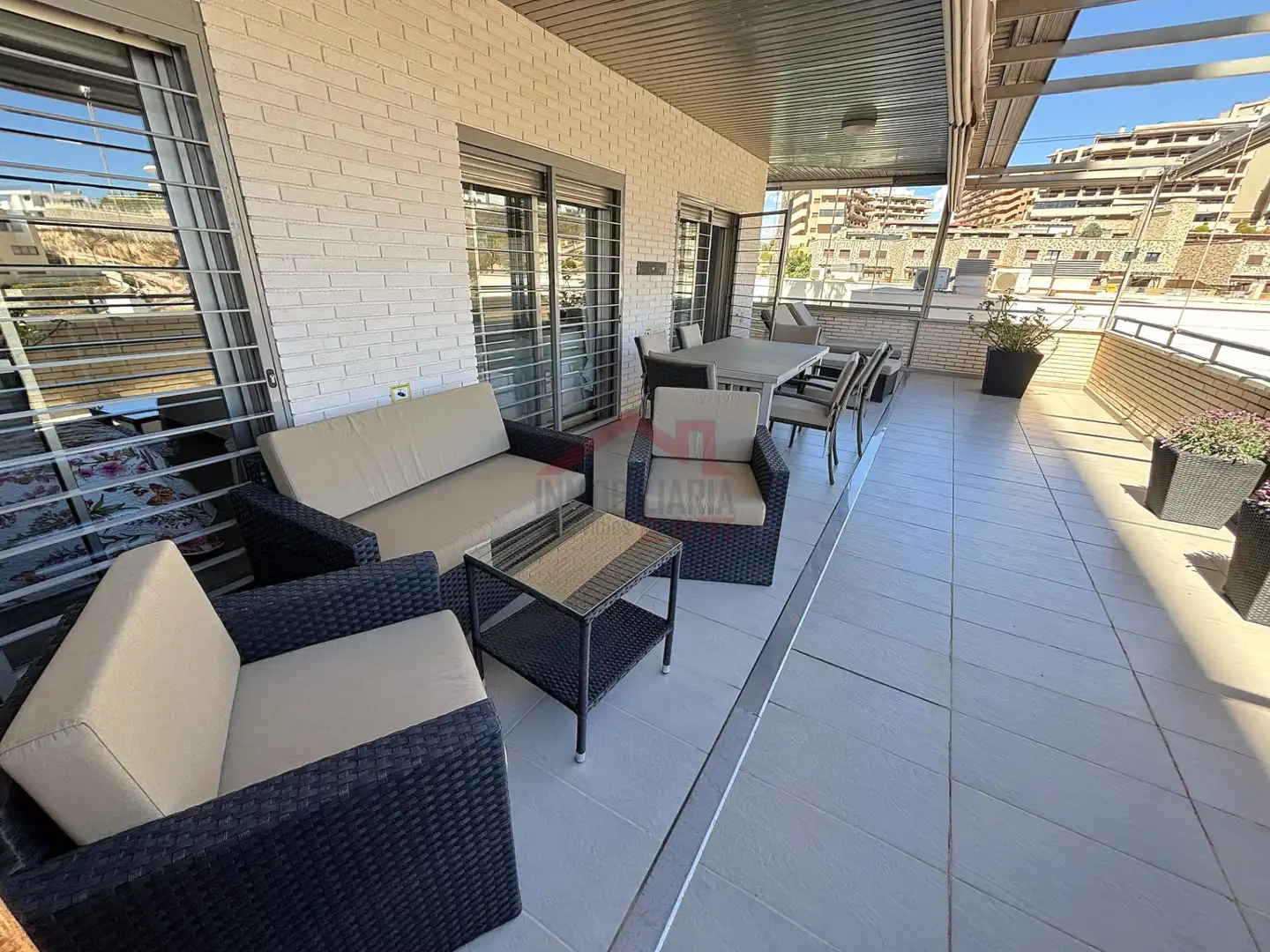 Planta baixa de lloguer a Los Arenales del Sol