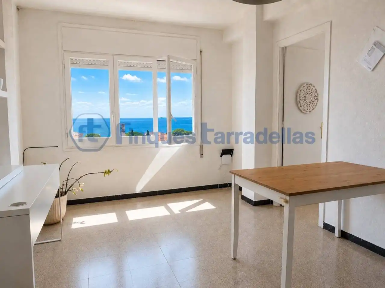 Flat with terrace for sale in Els Pins, imagen 4