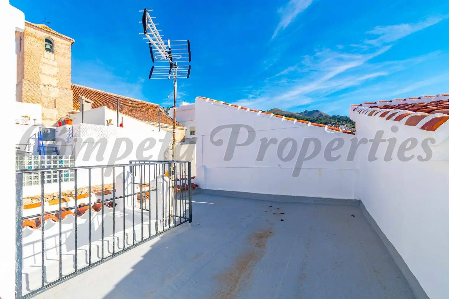 Casa amb terrassa en venda a Canillas de Albaida, imagen 11