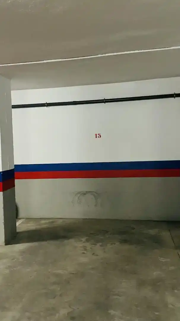 Aparcament de Apartament de lloguer en Roquetas de Mar