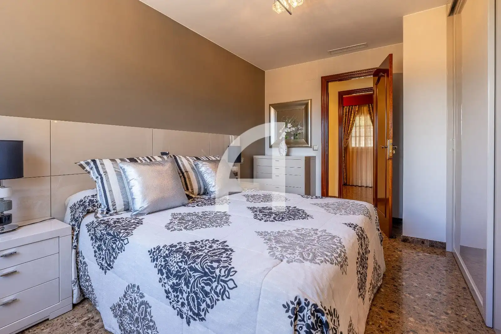Habitación de Casa o chalet en venta en Molins de Rei con Aire acondicionado, Calefacción y Terraza