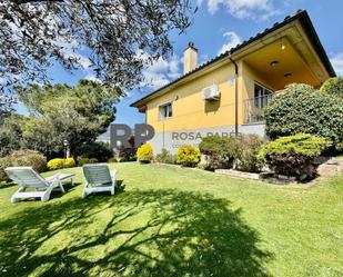 Vista exterior de Casa o xalet en venda en Seva amb Calefacció, Jardí privat i Terrassa