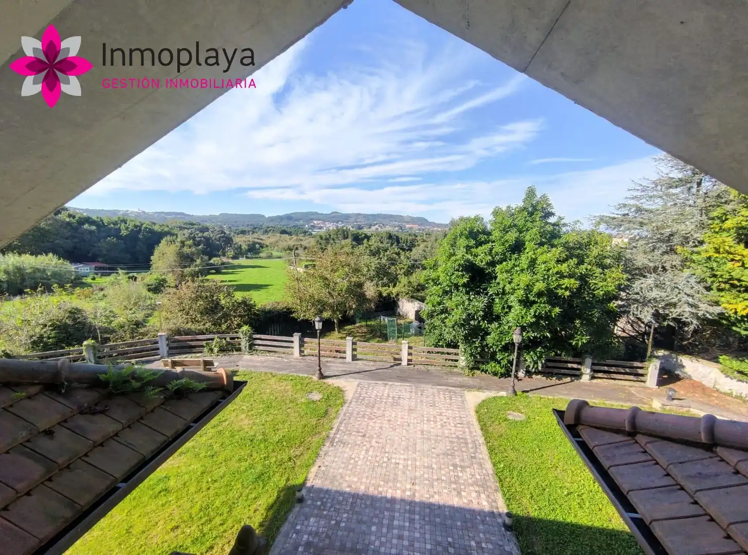 Vista exterior de Casa o chalet en venta en Noja con Jardín privado, Terraza y Trastero
