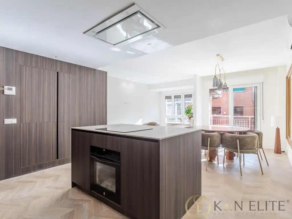 Kitchen of Flat for sale in Chamartín