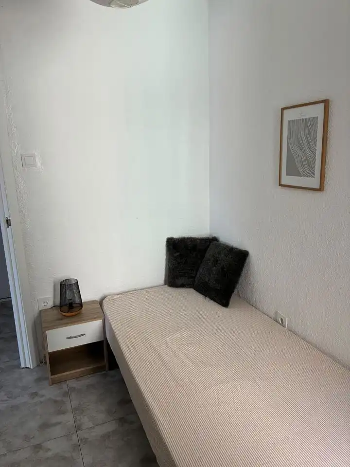 Habitación de Piso de alquiler en Calatayud con Calefacción y Amueblado