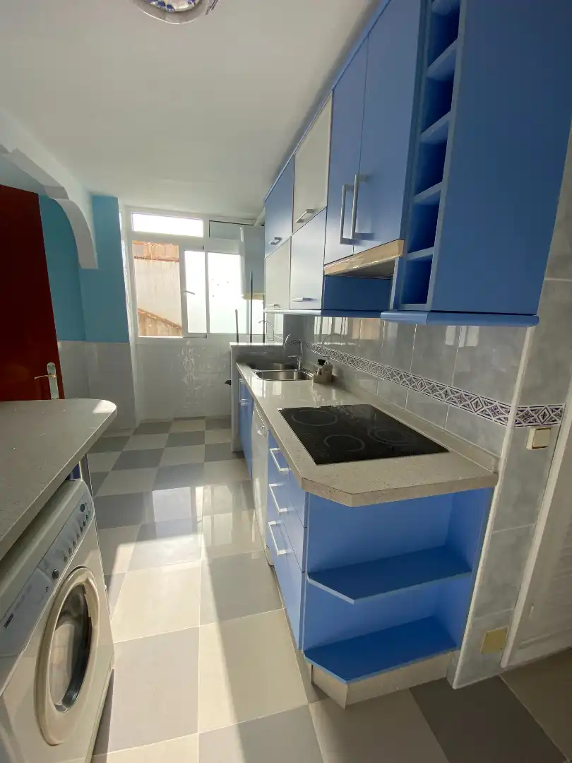 Küche von Wohnung zur Miete in Málaga mit Klimaanlage, Terrasse und Möbliert