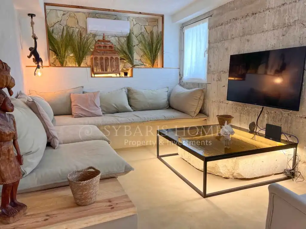 Apartamento con piscina en venta en Carrer Oceà Índic, 2
