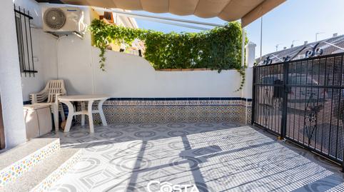 Foto 2 de Casa adosada en venta en Calle Mar Austral, Centro, Los Alcázares