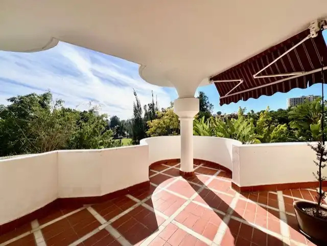 Terraza de Piso en venta en Marbella con Aire acondicionado, Jardín privado y Terraza