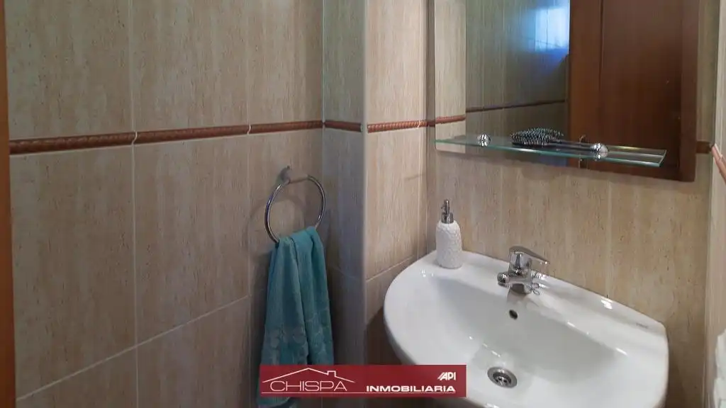 Badezimmer von Einfamilien-Reihenhaus zur Miete in Náquera mit Heizung, Privatgarten und Terrasse