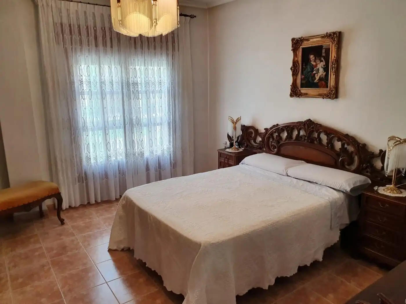 Schlafzimmer von Einfamilien-Reihenhaus zum Verkauf in El Pinós / Pinoso mit Möbliert