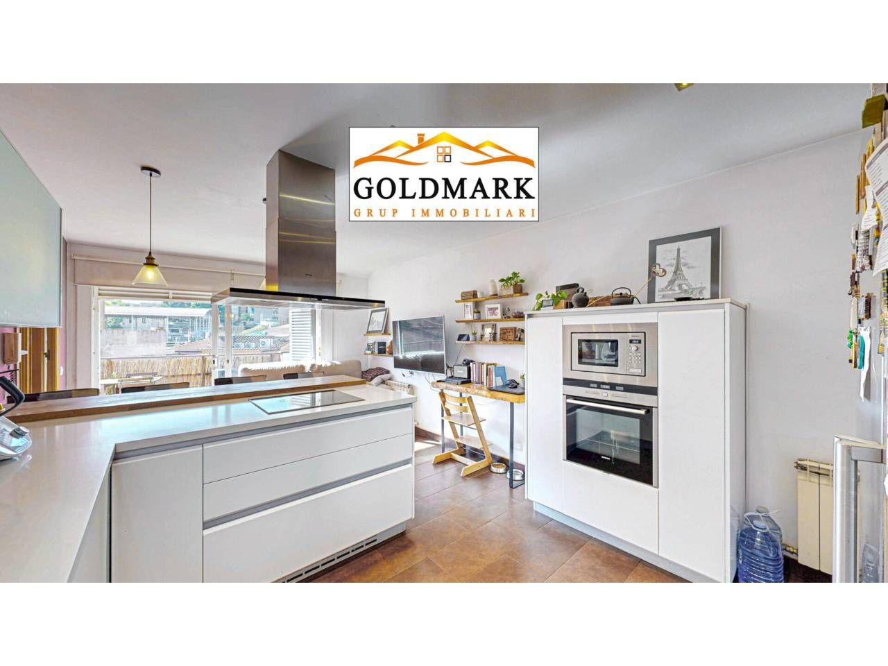 Kitchen of Flat for sale in Sant Vicenç Dels Horts  with Air Conditioner, Heating and Parquet flooring