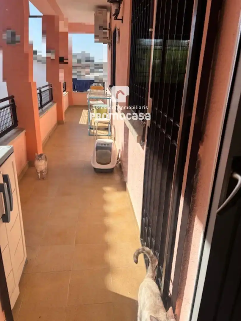 Casa o chalet en venta en Barberà del Vallès con Calefacción, Terraza y Balcón