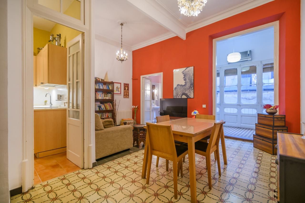 Dining room of Flat for sale in  Barcelona Capital  with Storage room and Balcony
