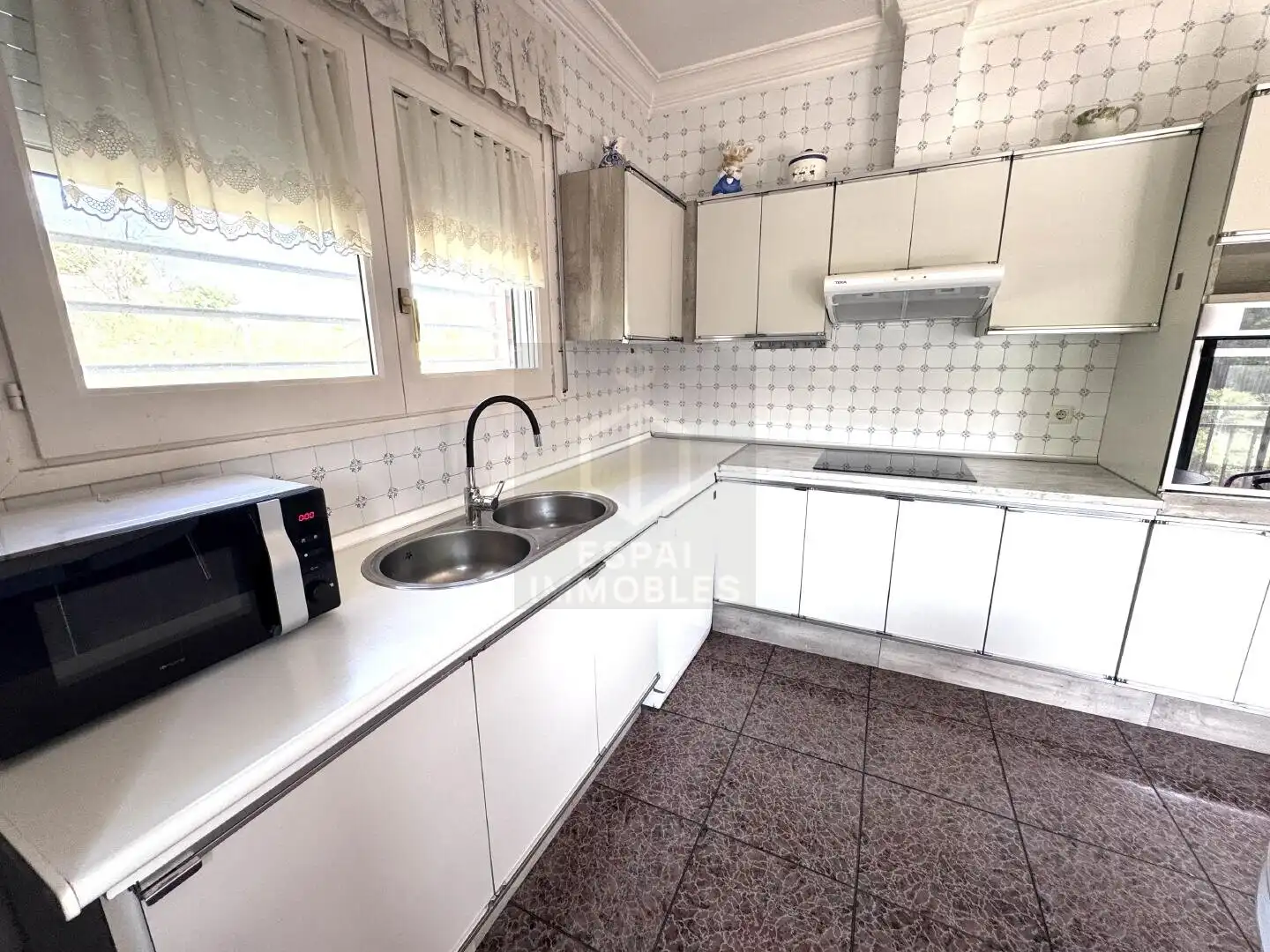 Kitchen of Houses for sale in Sant Salvador de Guardiola