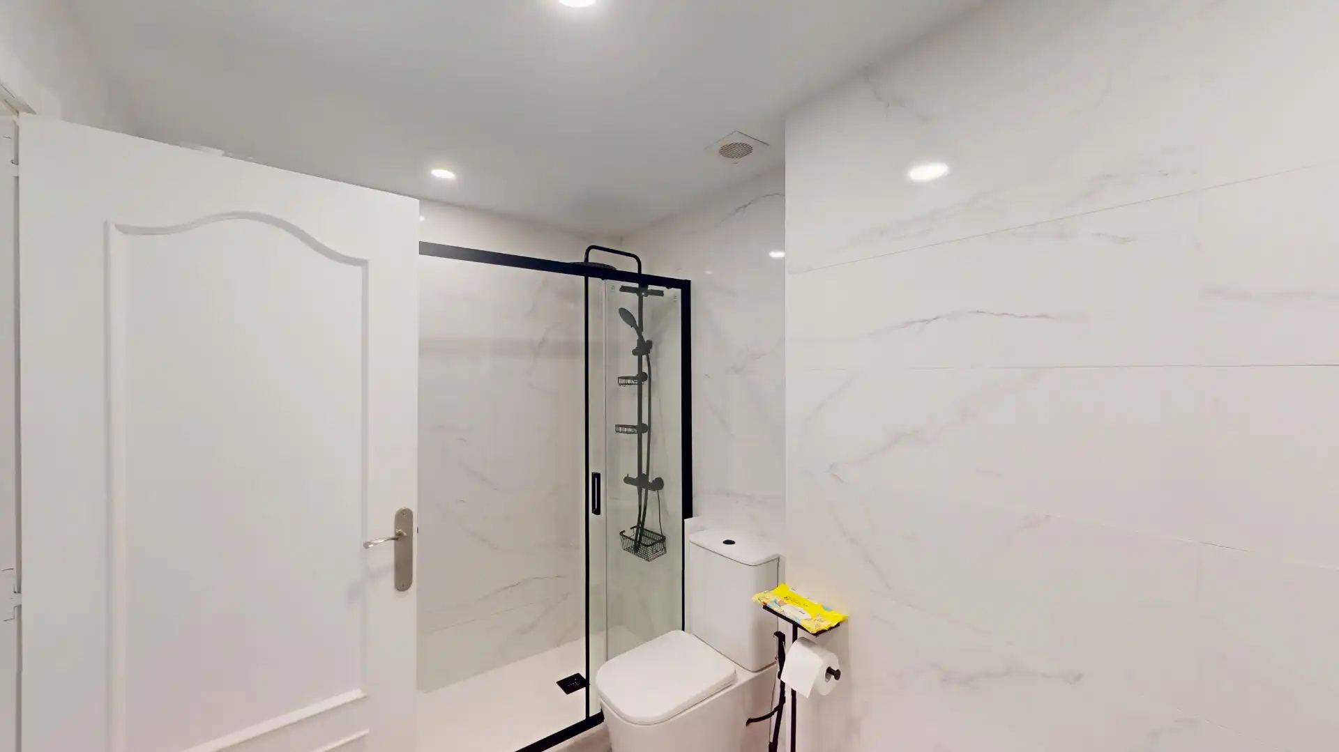Baño de Piso en venta en Alicante / Alacant