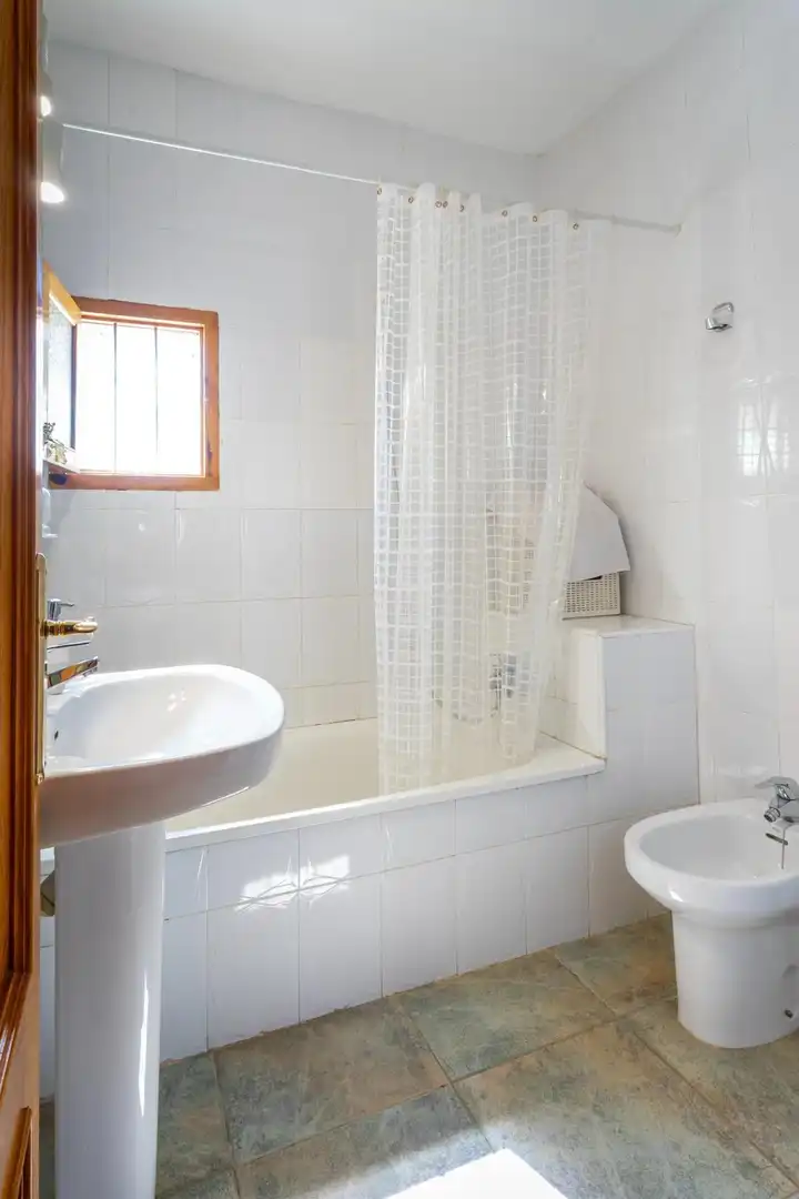 Bany de Casa o xalet en venda en Mula amb Parquet, Terrassa i Moblat