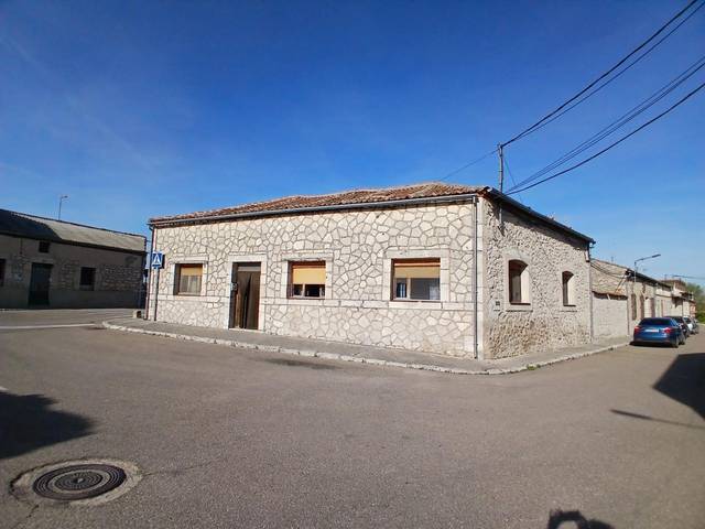 Casa-chalet en Venta en Calle de la Torre, 15 en Viloria