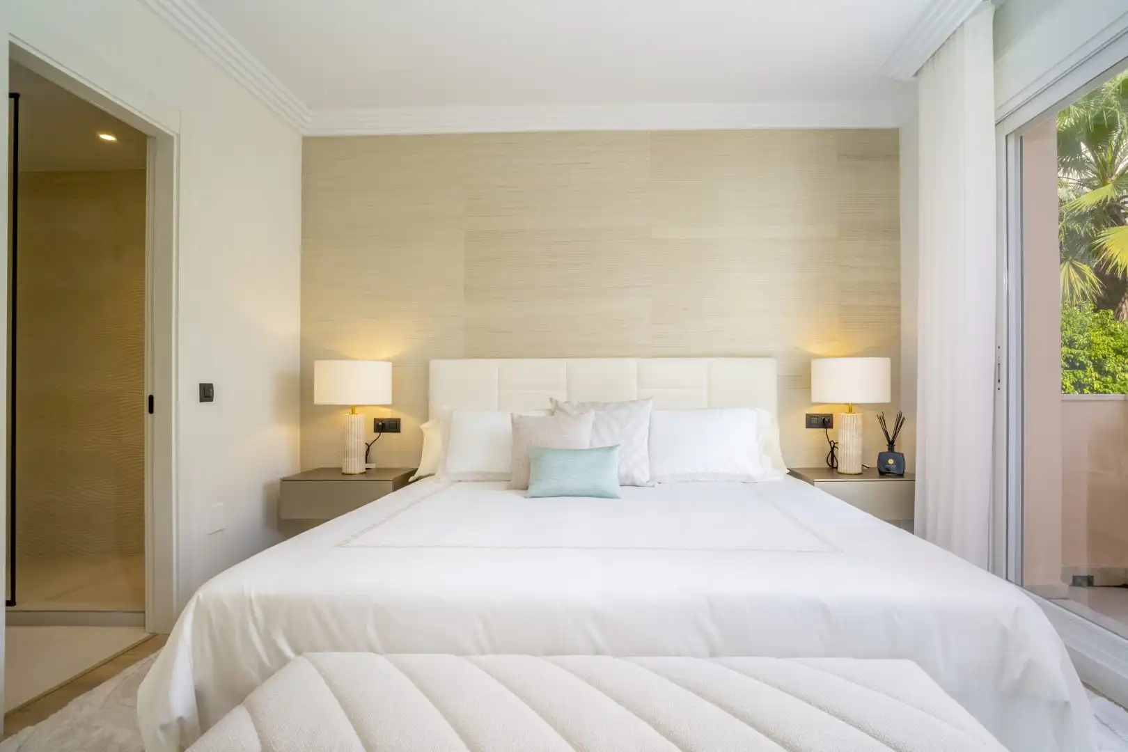 Apartament amb piscina en venda a Nueva Andalucía, imagen 20