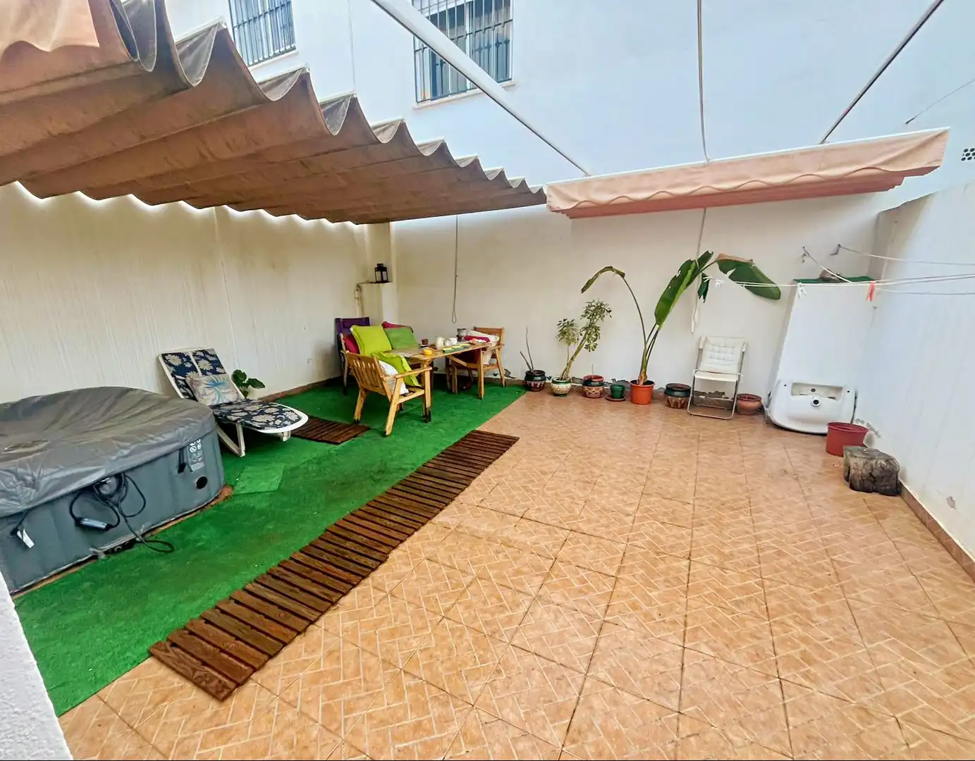 Terrassa de Casa adosada en venda en Cártama amb Aire condicionat, Terrassa i Piscina comunitària