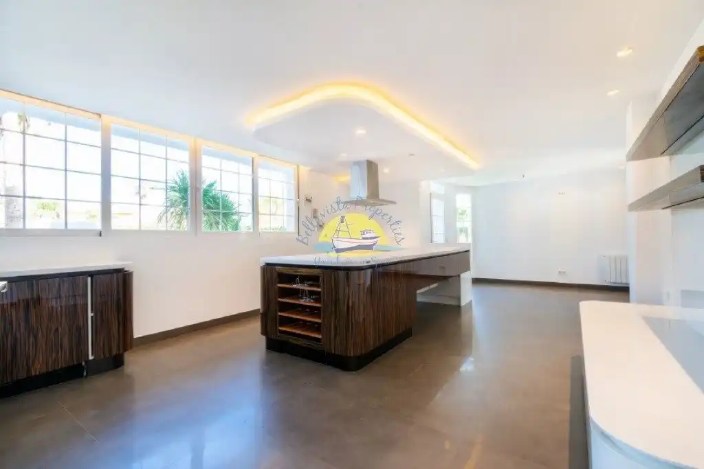 Cocina de Casa o chalet en venta en L'Alfàs del Pi con Aire acondicionado, Jardín privado y Terraza