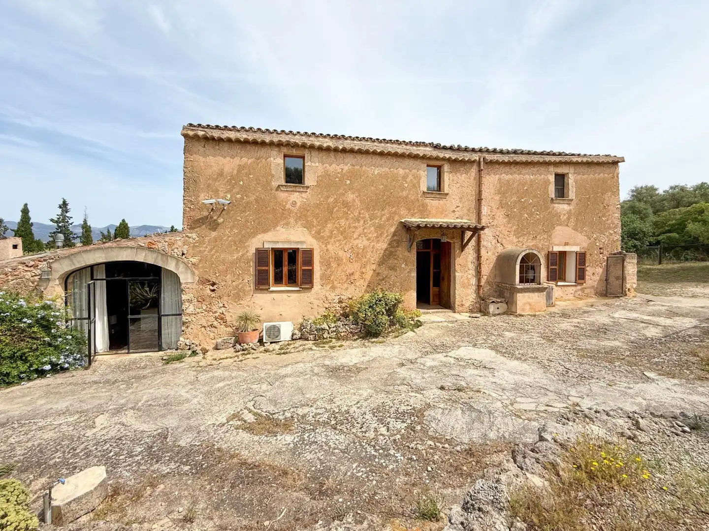 Maison rustique avec piscine à vendre à Diseminado Pol. 15