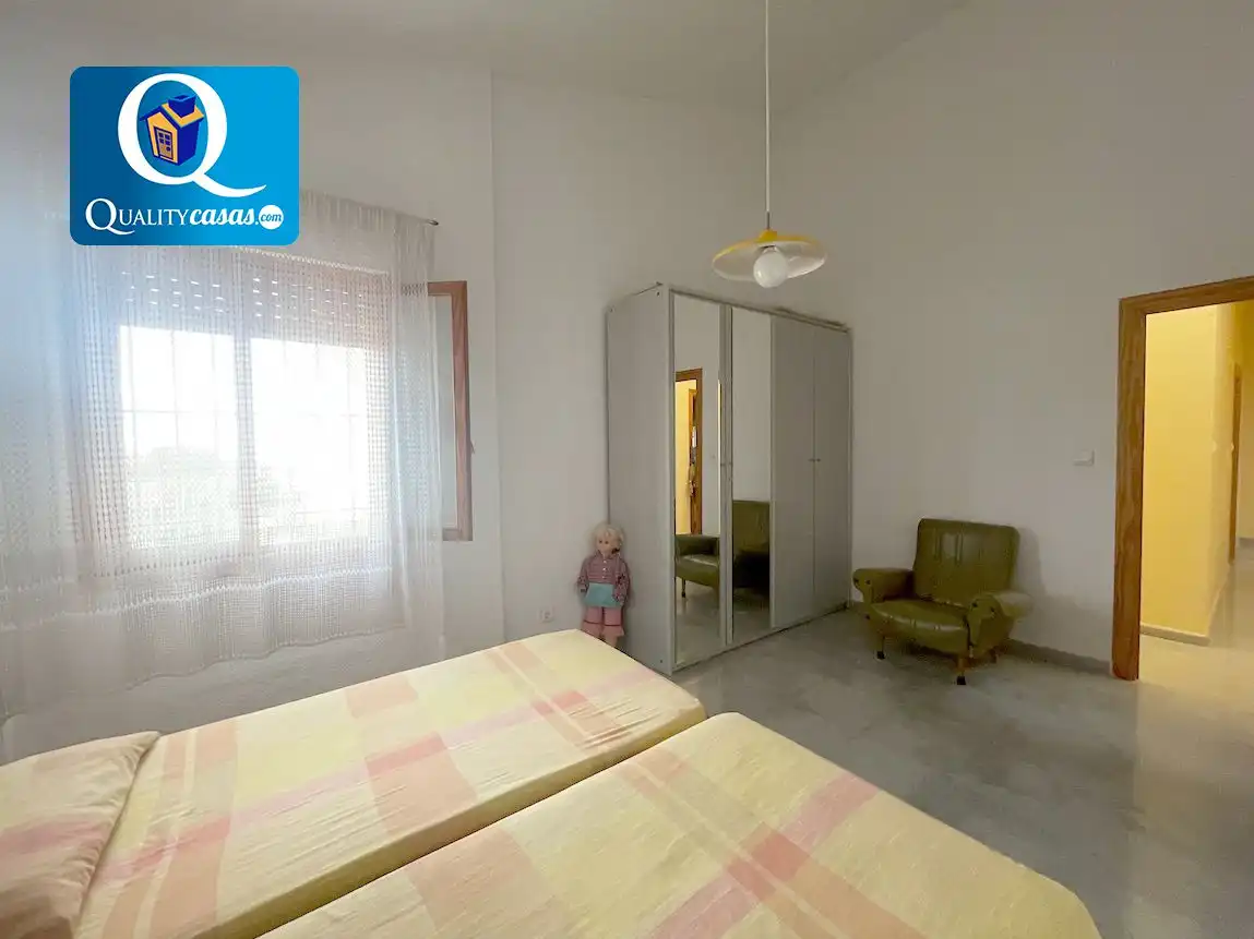Dormitori de Casa o xalet en venda en Elche / Elx amb Terrassa i Traster