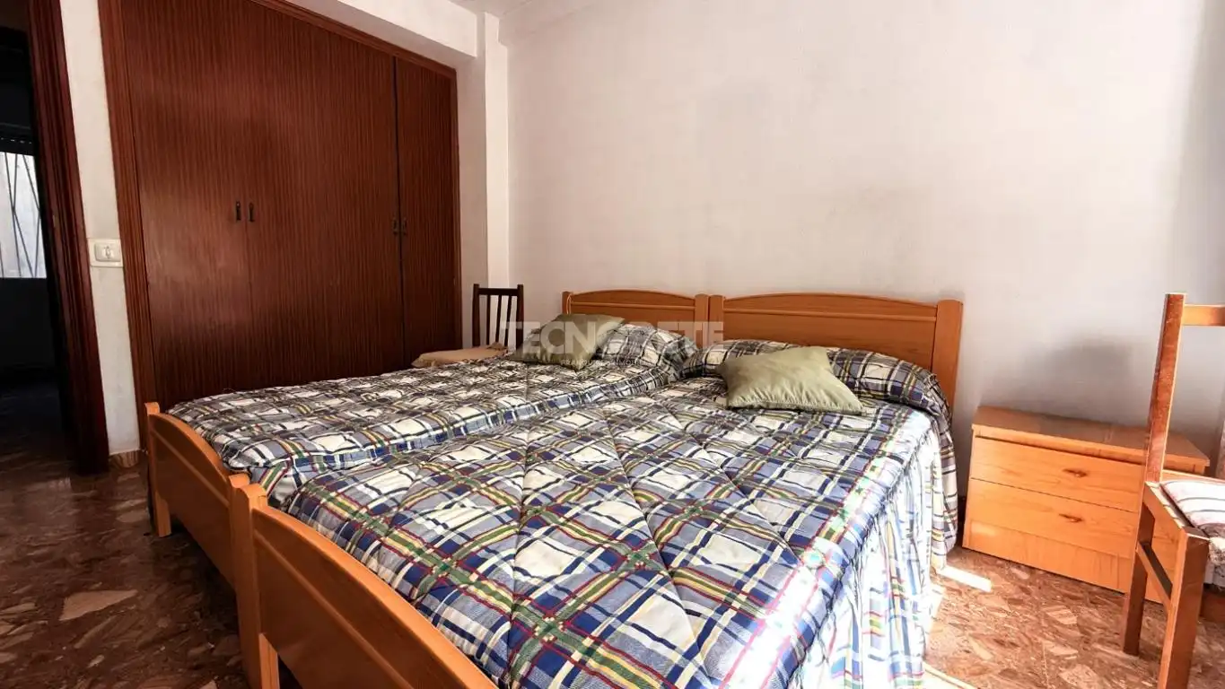 Habitación de Piso en venta en Guadalajara con Calefacción y Balcón