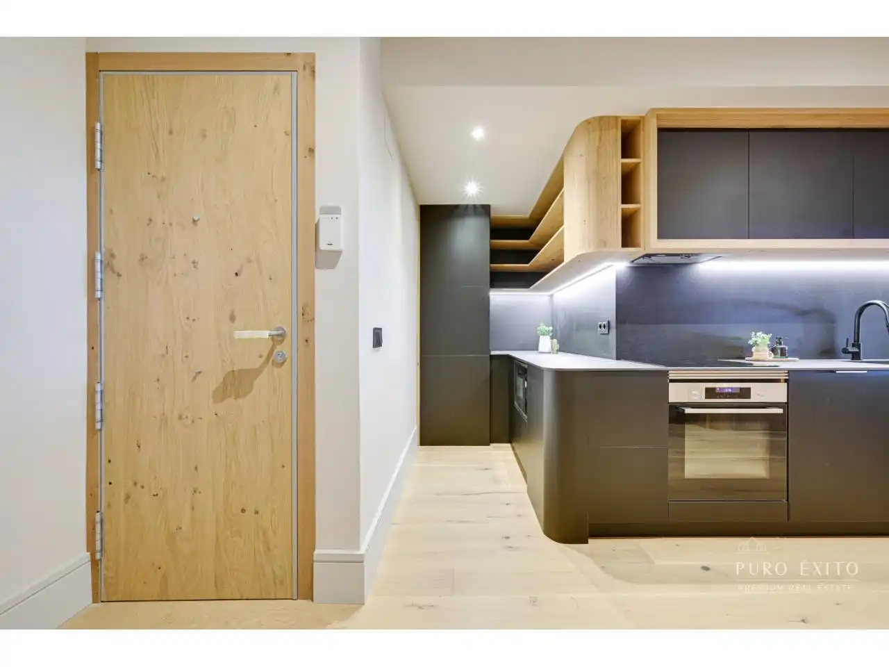 Cocina de Piso en venta en Barcelona con Aire acondicionado, Calefacción y Parquet