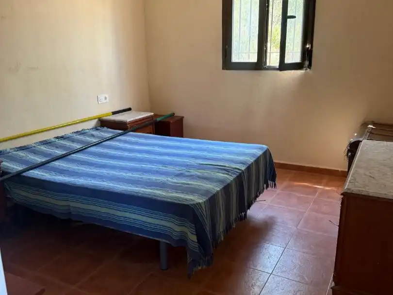 Habitación de Terreno en venta en Motril