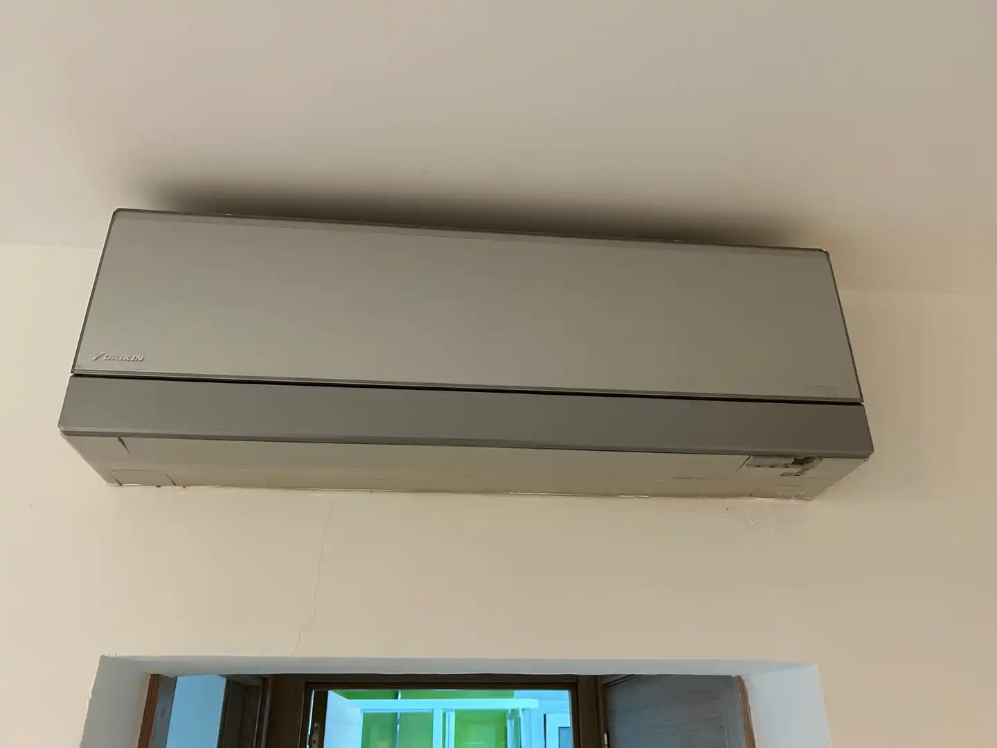 Balcony of Flat for sale in L'Hospitalet de Llobregat  with Air Conditioner, Heating and Oven