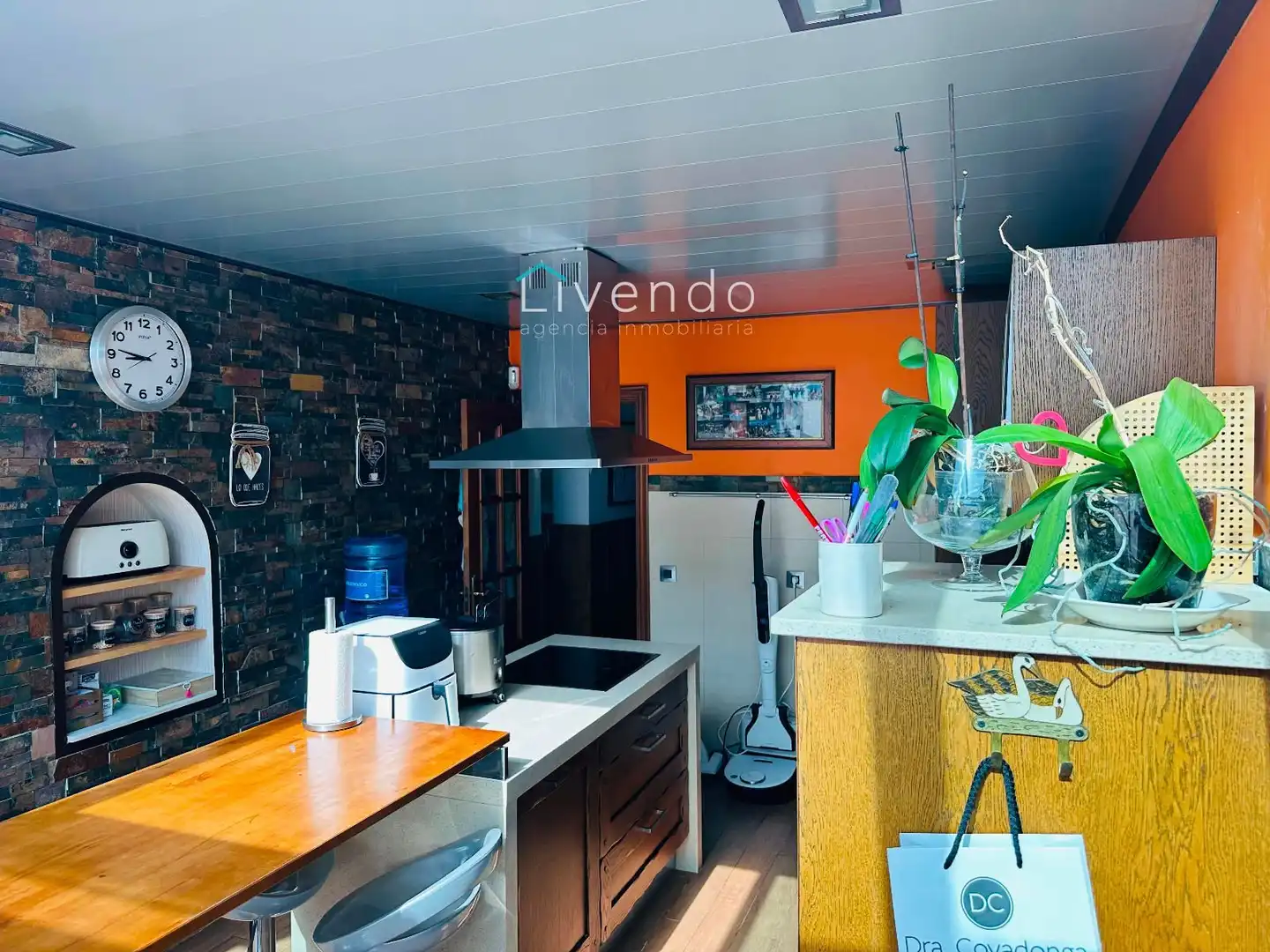 Kitchen of Houses for sale in Chiclana de la Frontera  with Air Conditioner and Swimming Pool