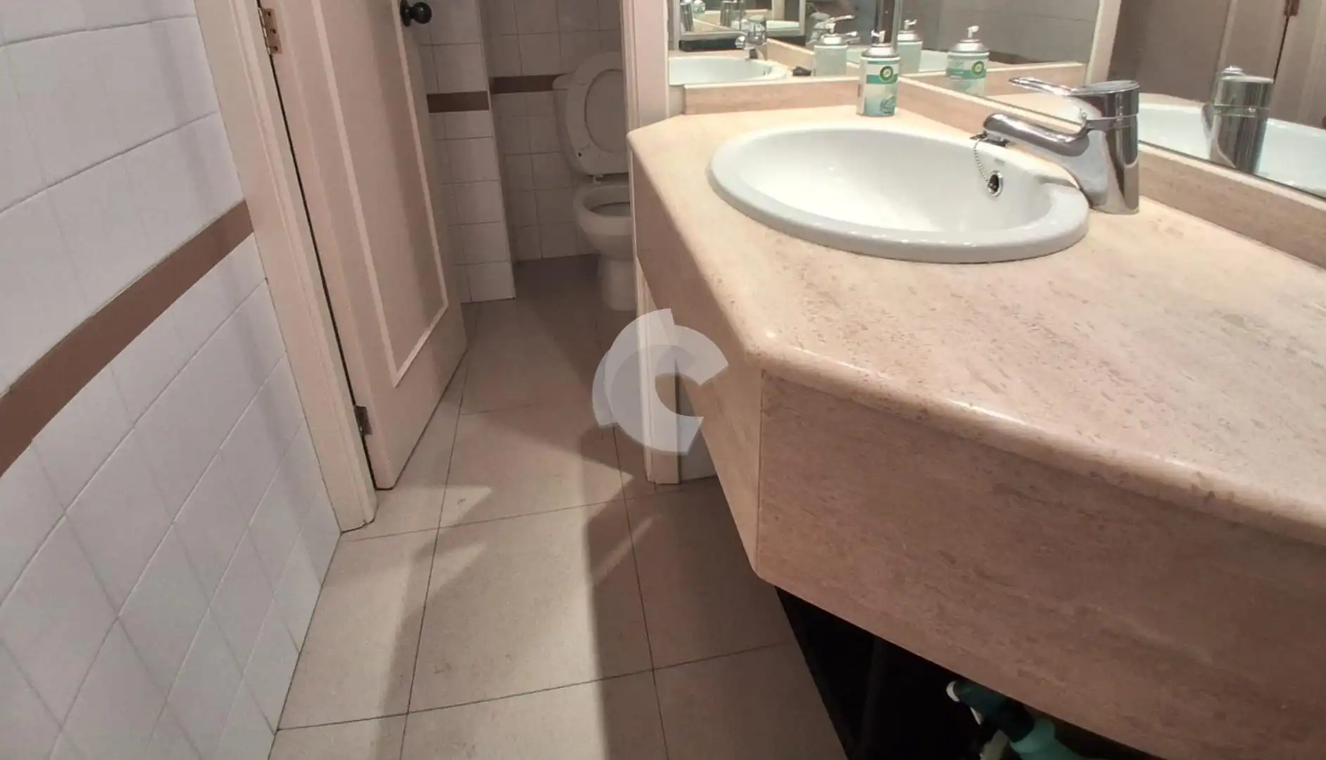 Baño de Local de alquiler en Vigo 
