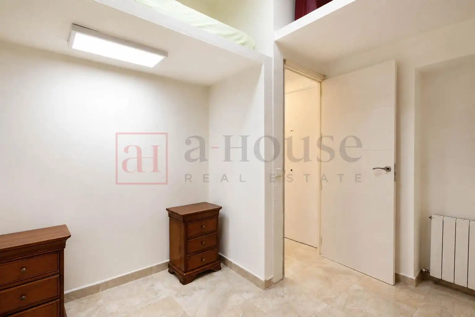 Planta baja en venta en Madrid con Calefacción y Terraza